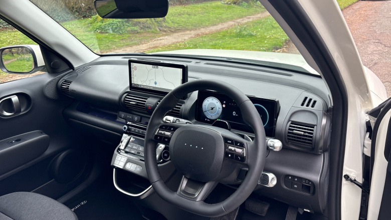 Hyundai INSTER 85kW 02 49kWh 5dr Auto Electric Hatchback